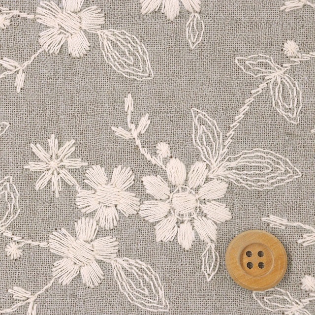 【NANA】植物の刺繍生地（11）／グレー【5068・2】