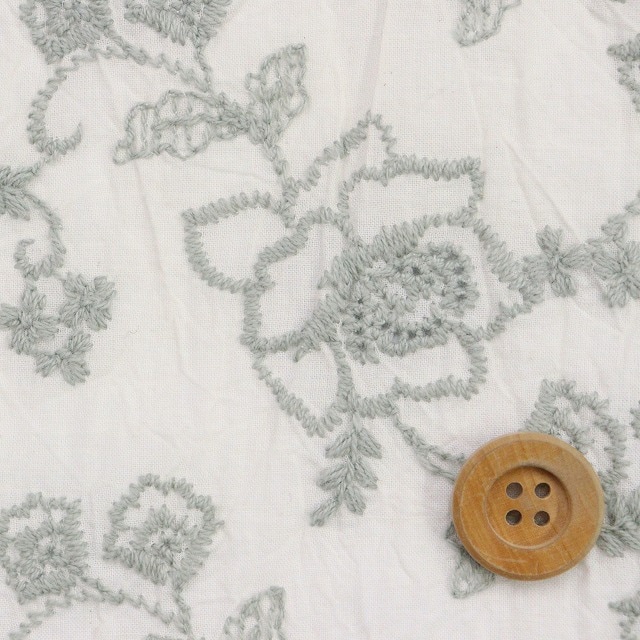 【NANA】植物の刺繍生地（13）／セージグリーン【5113】