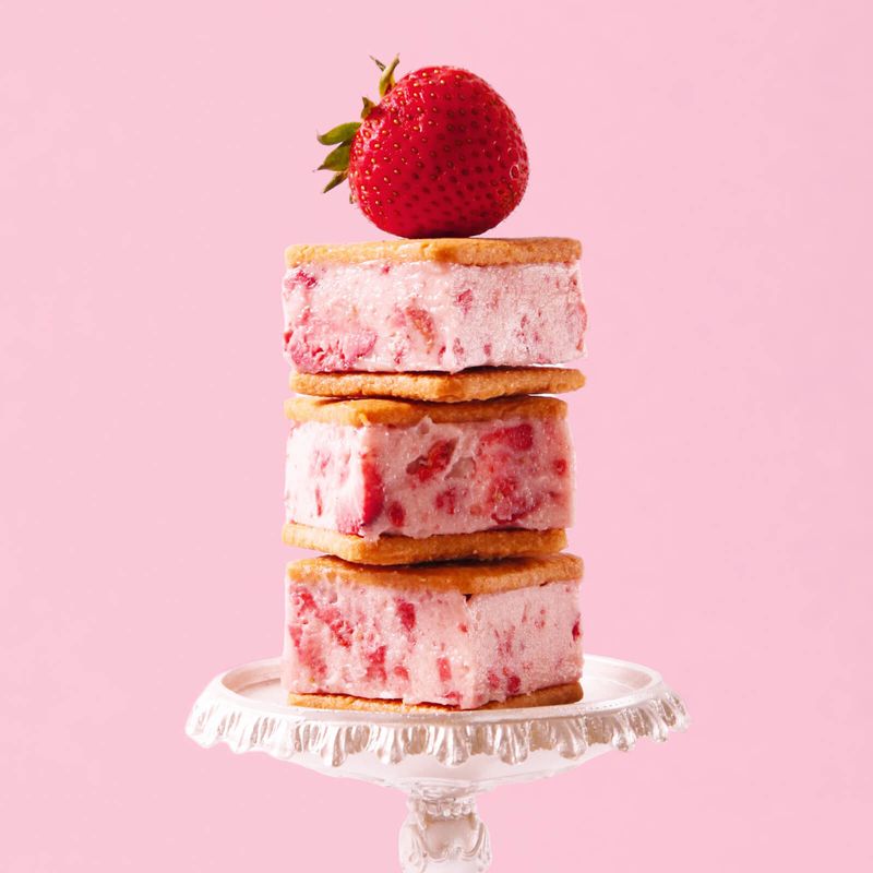 堀江バターサンド　あまおう苺ミルク【3個入】