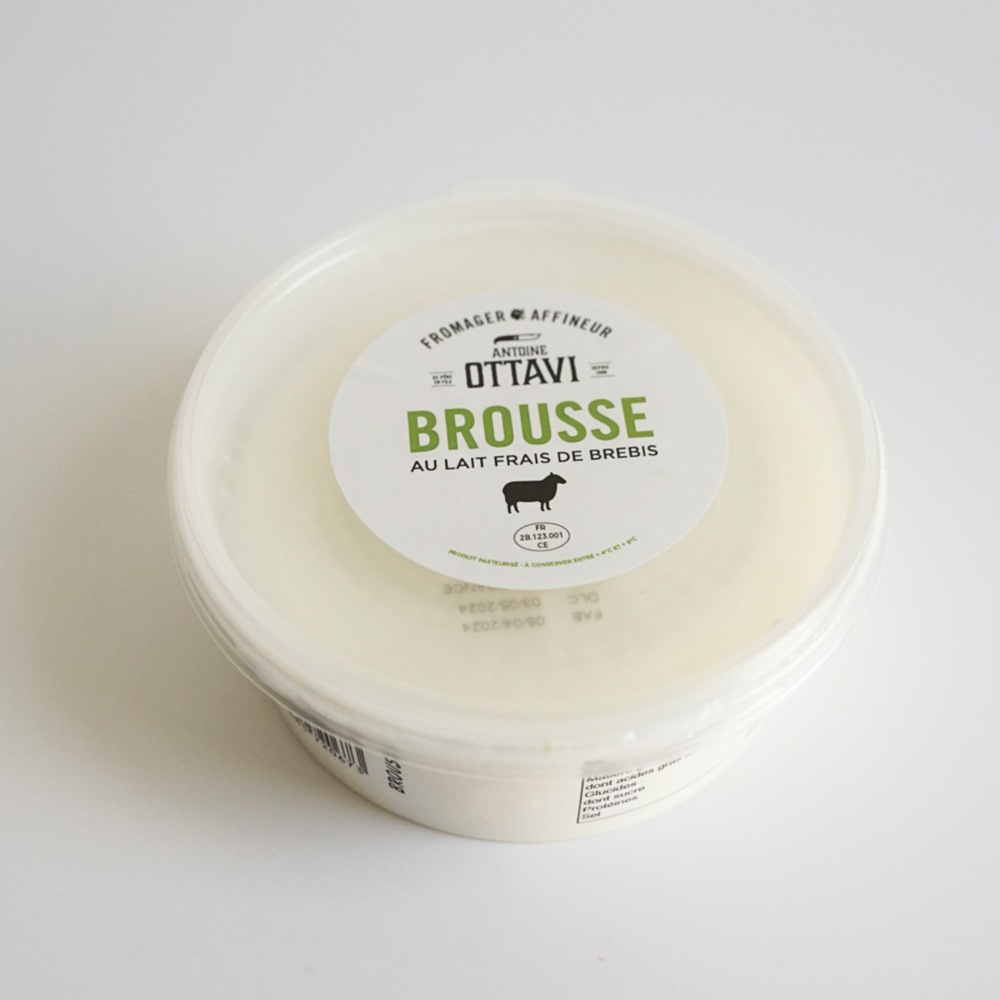 【季節限定】ブロッチュ 250g｜フランス産 コルシカ島伝統 羊乳チーズ フレッシュチーズ｜リコッタのような優しい味 パリ直送
