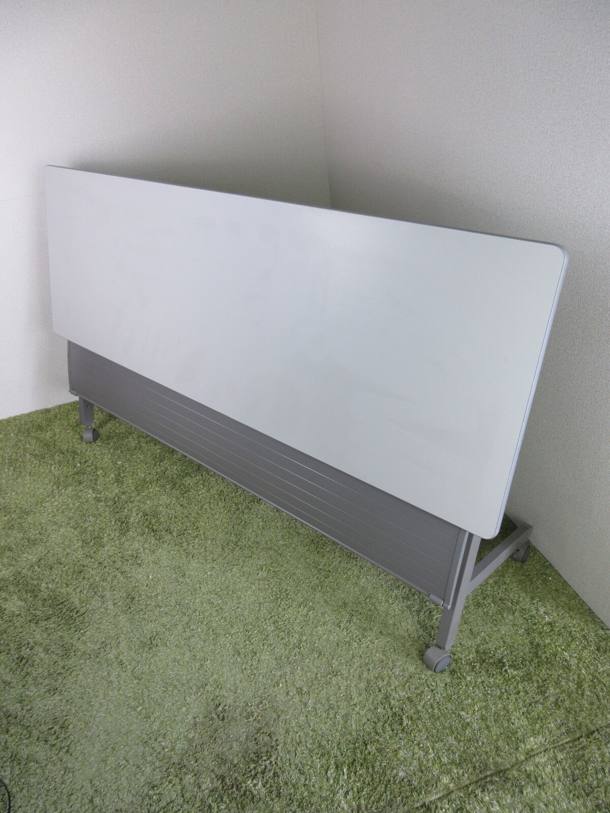 W1800�ե�åץơ��֥� mf13