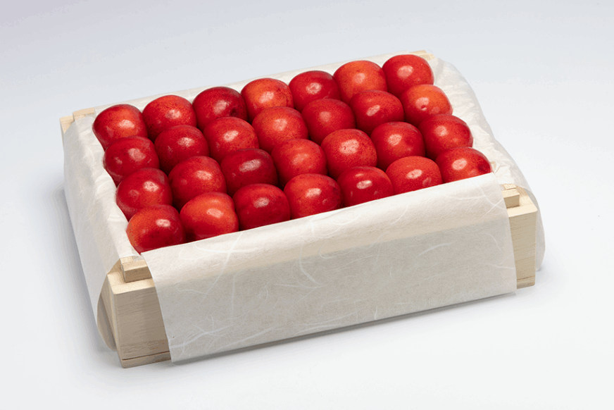 特選 やまがた紅王（桐箱）2Lサイズ以上/約500g