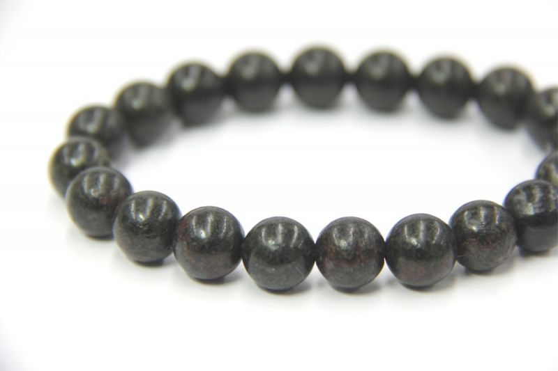 日本の石】ブラックハイドガーネット（Black Hide Garnet 