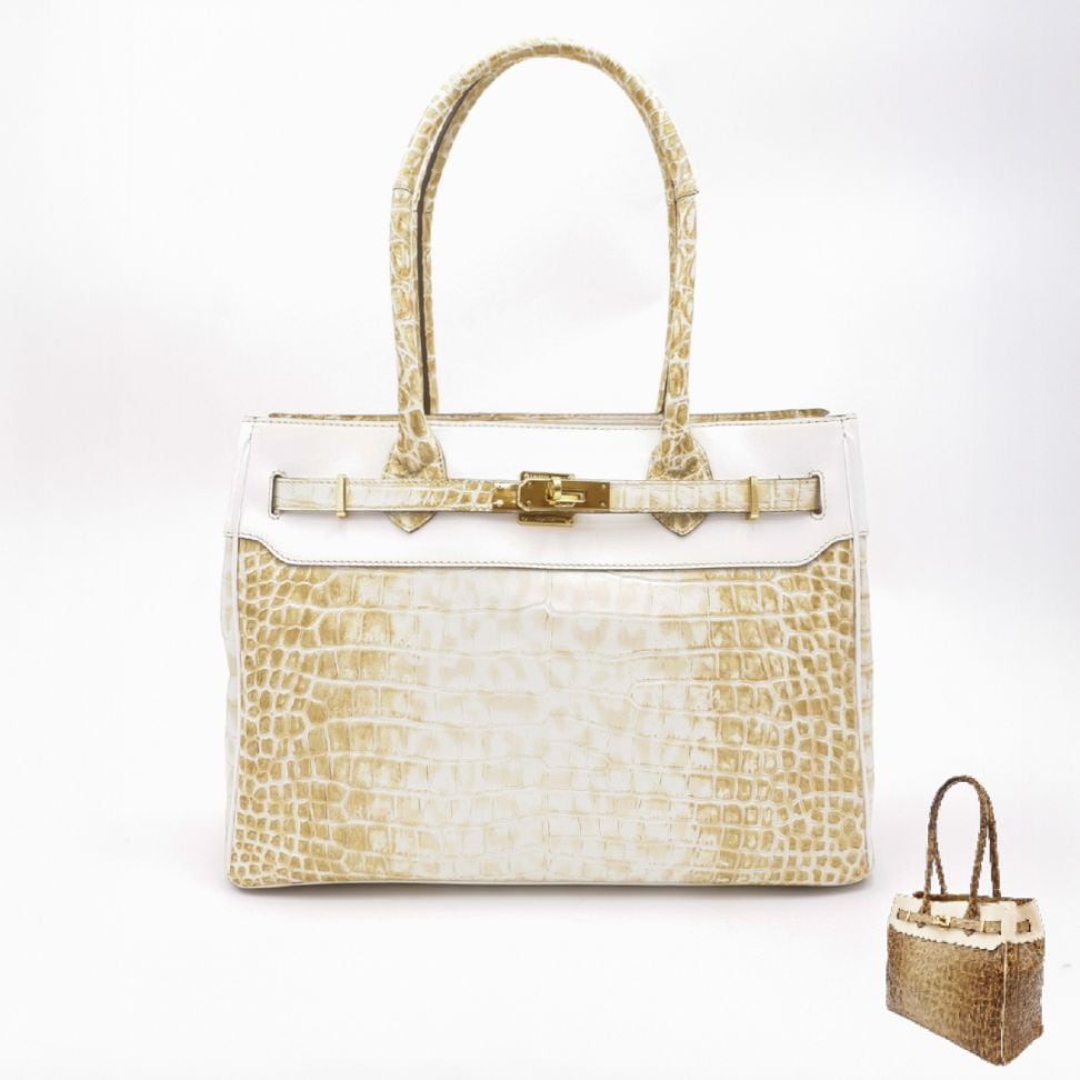 型押し 二本手ベルト付きバッグ