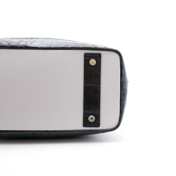 牛革×クロコダイル 一本手巾着型バッグ ライトグレー×ブラック