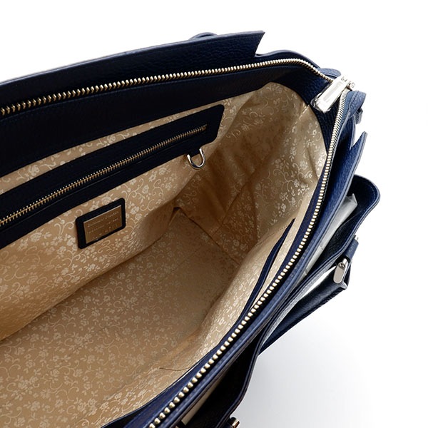 シュリンクカーフ 二本手バッグ　ネイビー