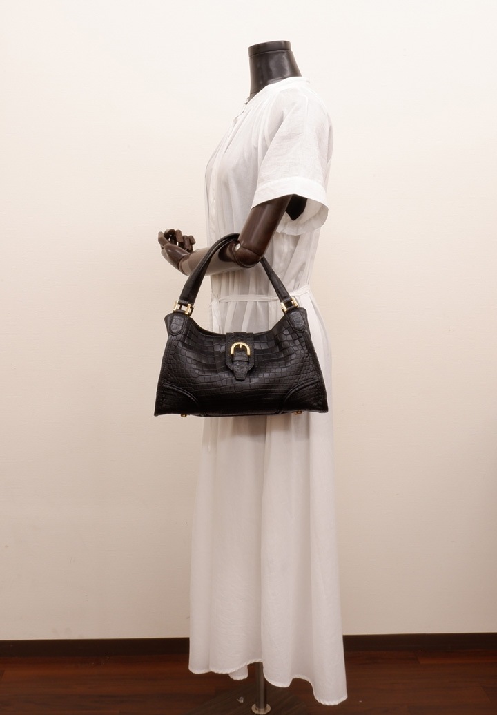 クロコダイル　二本手ハンドバッグ　ブラック