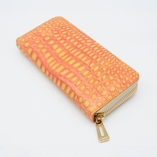 クロコダイル IKURAラウンド長財布