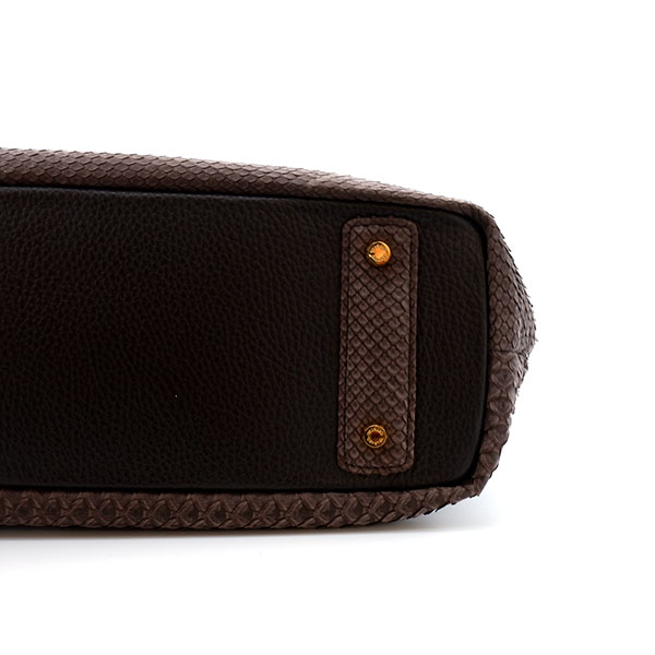 パイソン　バケツ型トートバッグ　ブラウン