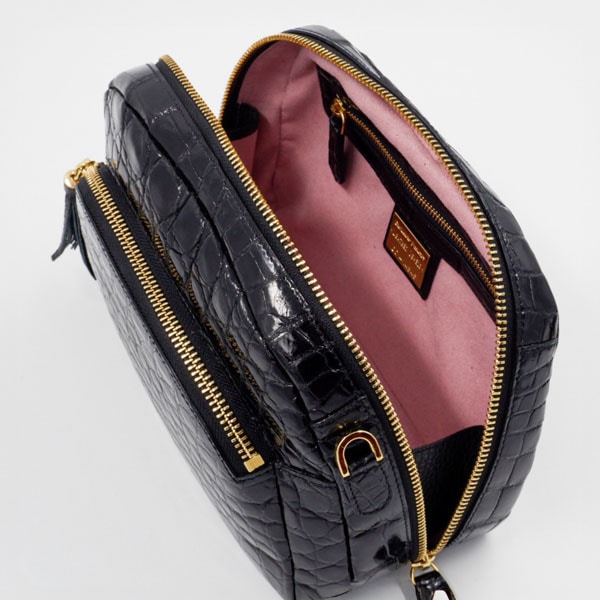 【OUTLET品】 クロコダイル グレージングラウンドポシェット ブラック