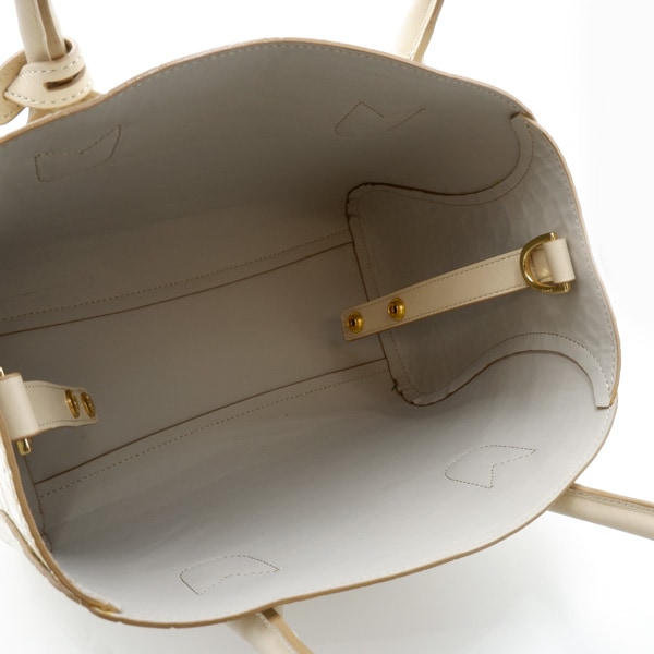 型押し牛革 二本手スクエアハンドバッグ