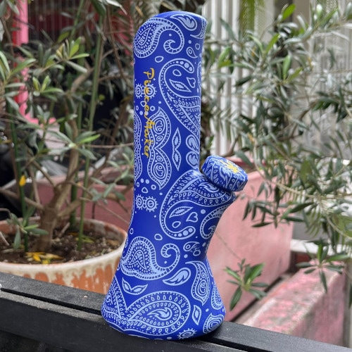 ���ꥫ�顼�����١�����ꥫ�������꡼�����׷ڤ��ƴ��ʥ��ꥳ����ܥ�/PMG SILICONE BONG��KALI��Paisley Blue