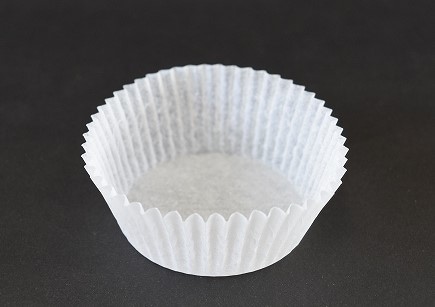 CSEチョコ紙ケース8F 10,000枚　製菓　カップ CSE紙ケース | 三和金属箔工業株式会社