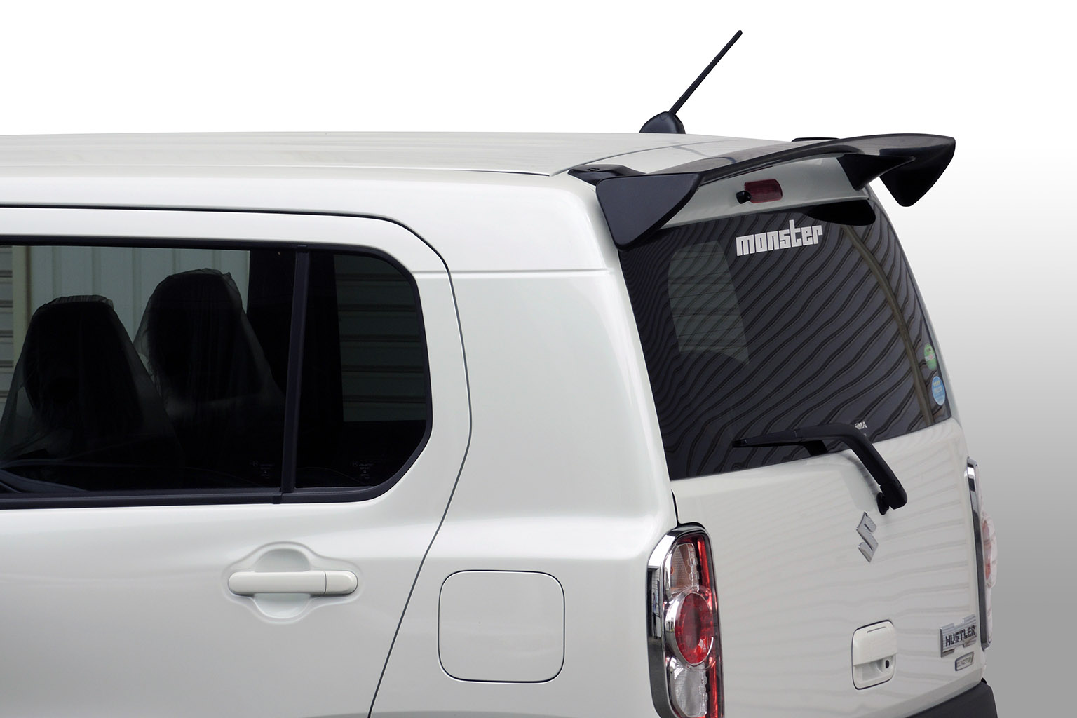 スズキ純正 ルーフエンドスポイラー ハスラー MR31S・MR41S