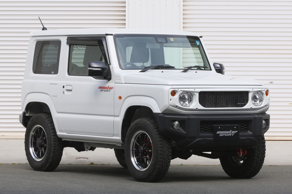 ジムニーJB64W/ジムニーシエラJB74W用スポーツグリルです！