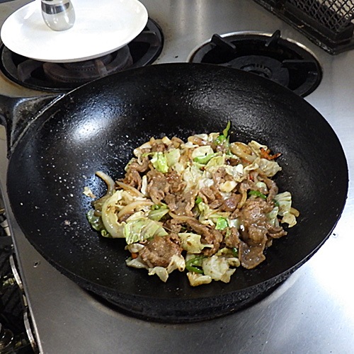 【冷凍商品】ラム肉ジンギスカン(特製タレ) 1個