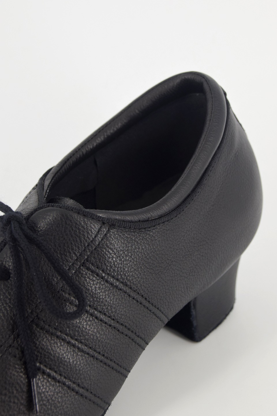 ��󥺥�ƥ󥷥塼��   009  �쥶�������Ҹ���󥹡����󥹥��塼������������