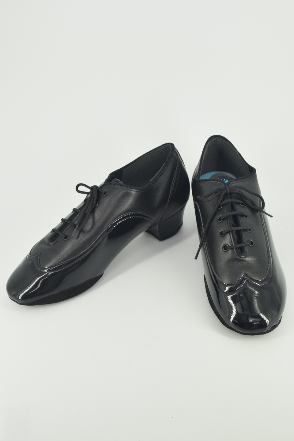 JONES - BLACK CALF/BLACK PATENT�����硼�� ���ʥ��쥶���ʥ�󥺥�ƥ󥷥塼�� �˼Ҹ���󥹡����󥹥��塼������������
