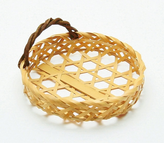 ����Ʋ϶���������ա����