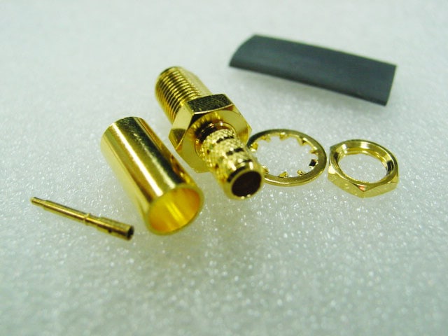 RSMAバルクヘッドジャック RG58ケーブル用 逆芯タイプSMA | 同軸