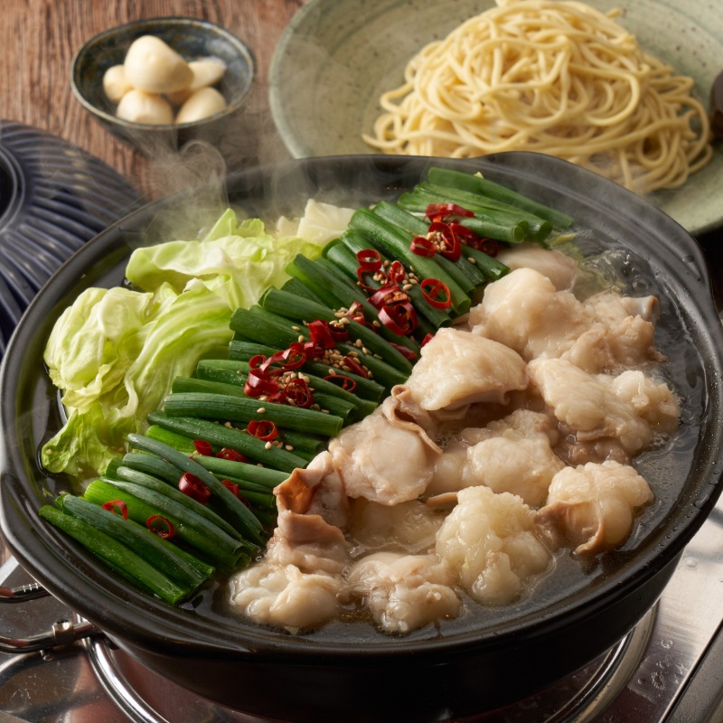 【TAKUNABE】国産牛もつ鍋 秘伝醤油味 1人前セット 特製〆ちゃんぽん麺付き