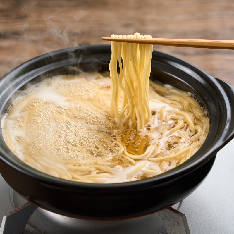 【TAKUNABE】国産牛もつ鍋 秘伝醤油味 1人前セット 特製〆ちゃんぽん麺付き