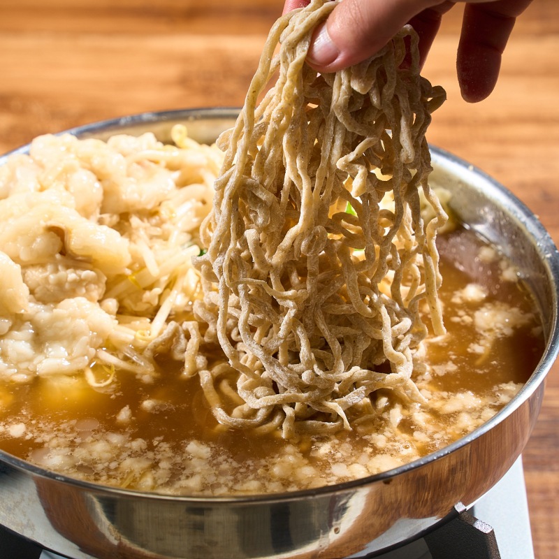 【TAKUNABE】極中華蕎麦ひろた監修「G系極牛もつ鍋」 2～3人前セット 全粒粉麺〆ラーメン付き