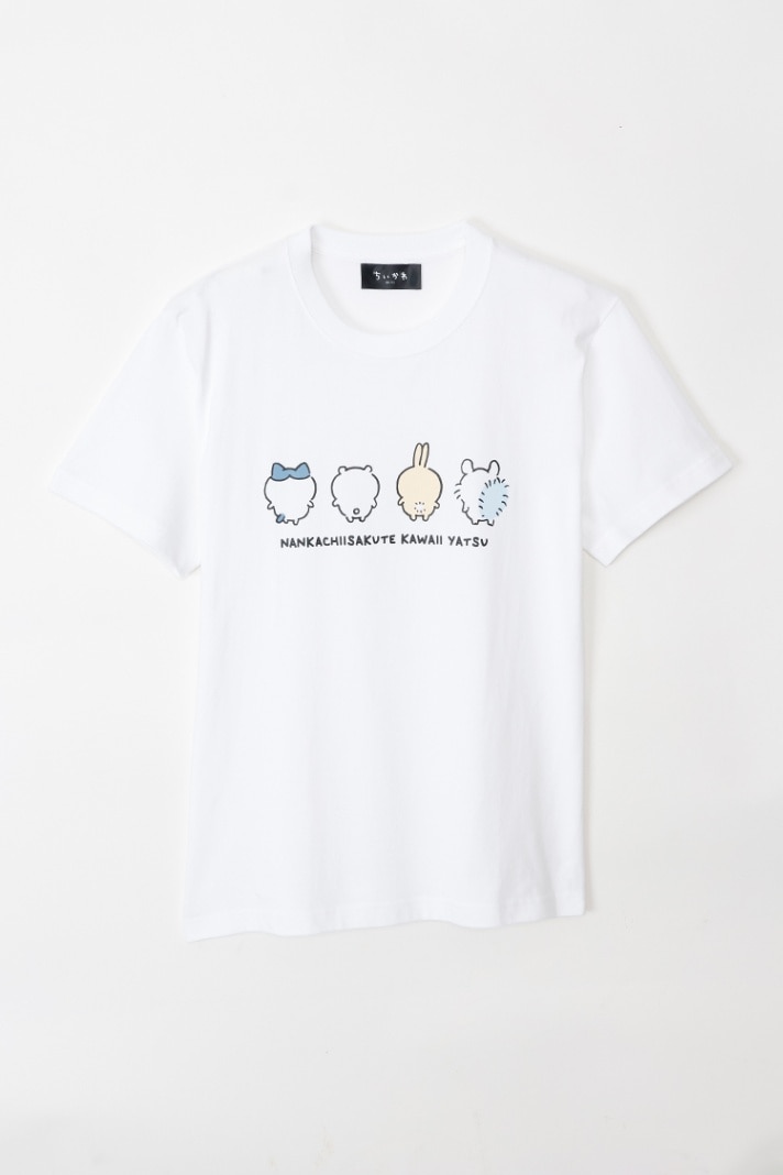 【ノベルティ対象】ちいかわ Tシャツ みんなの背中 ホワイト