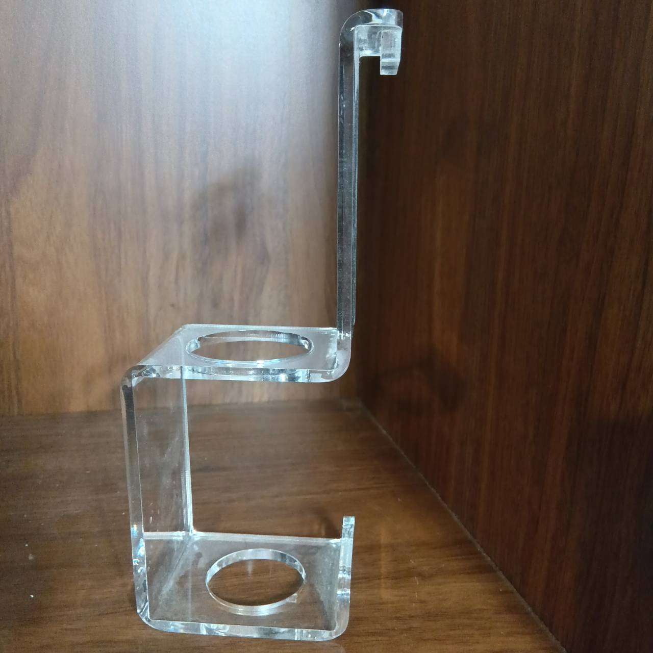 ADA メンテナンススタンド・クリア Type B 販売終了品。 中古品】ADA クリアスタンドfor CO2システム74 | 中古品・アウトレット