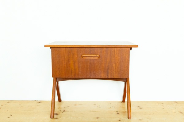 北欧家具 デンマーク製 ビンテージ ソーイング ワゴン 北欧家具talo