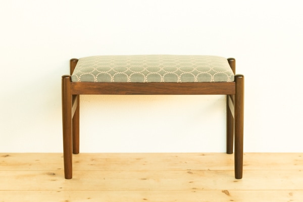 デンマークヴィンテージスツール ミナペルホネン生地 dop 張り替え済み