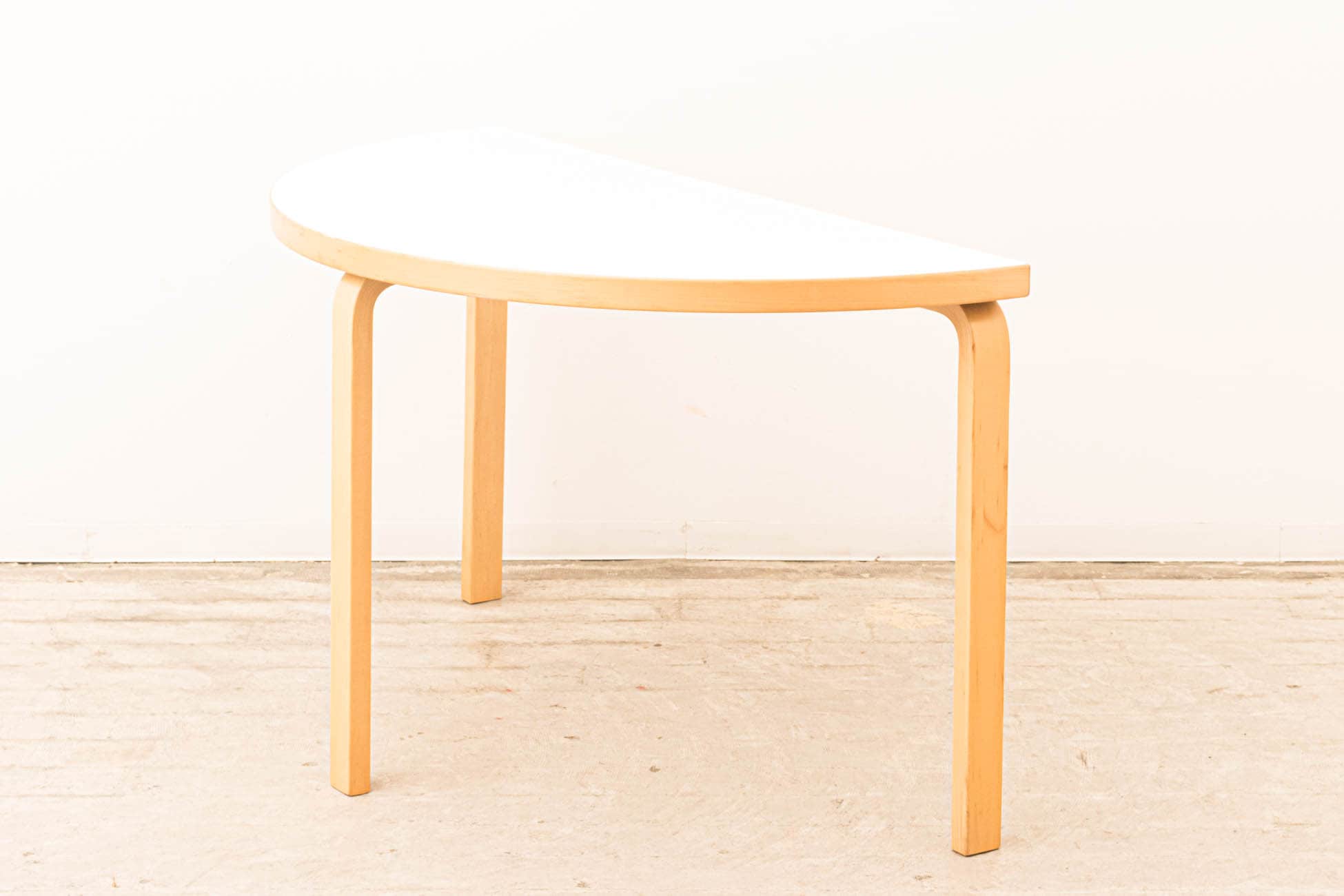 アルヴァ・アアルト　テーブル 北欧家具 talo Aalto アルヴァ・アアルト テーブル（ベージュ