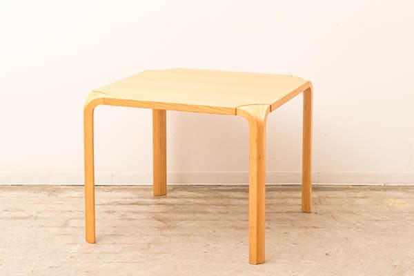 北欧家具 talo フィンランド製 アルヴァ・アアルト コーヒーテーブル