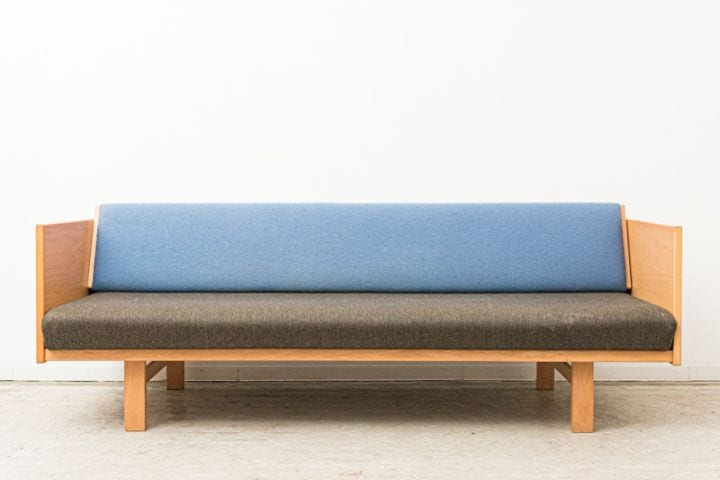 ハンスJウェグナー ヴィンテージ デイベッド オーク 座面カバーつき ハンスJウェグナー ヴィンテージ デイベッド オーク 座面カバーつき
