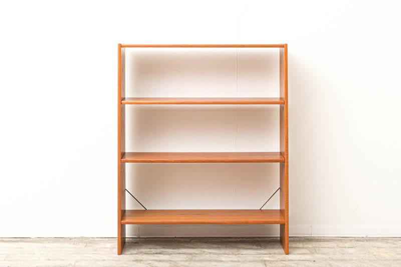 北欧ヴィンテージ　スウェーデン製　シェルフ　チーク 北欧ヴィンテージシェルフ チーク材 スウェーデン 本棚 ブック