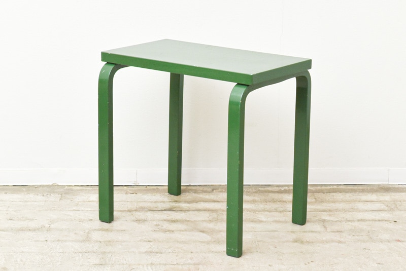 50年代　アルヴァアアルト　alvaraalto サイドテーブル　artek 北欧家具 talo フィンランド製 アルヴァ・アアルト alvar aalto サイド