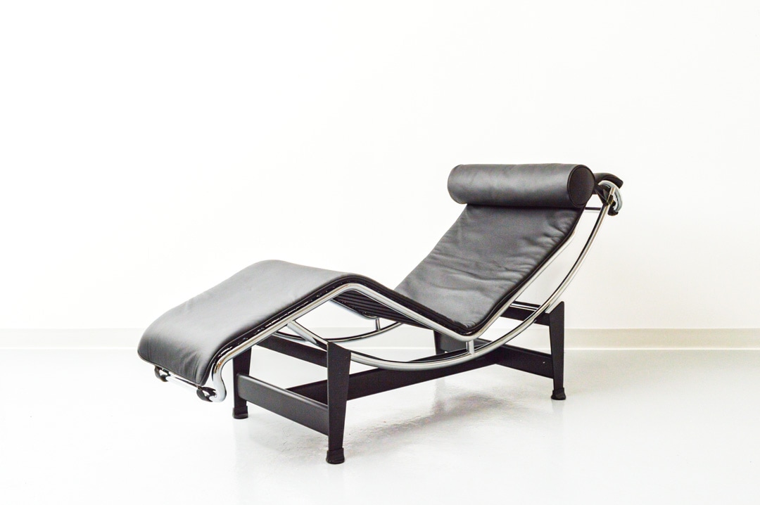 Cassina シェーズ ロング