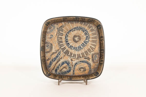 ROYAL COPENHAGEN Nils Thorsson BACA スクエアプレート(花)【06-005noz1】