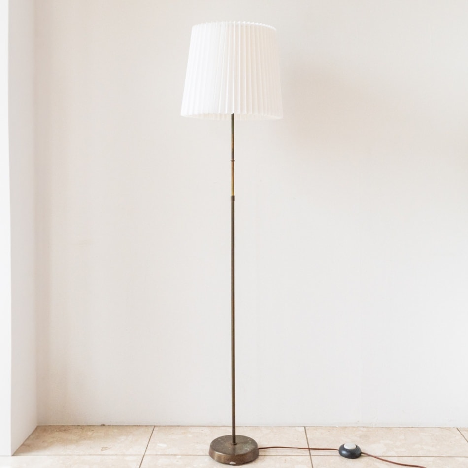 デンマーク製 昇降式 フロアランプ