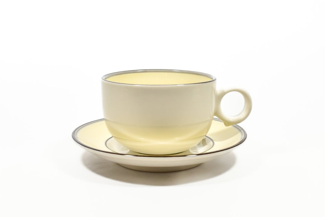 ARABIA VERANDA Inkeri Leivo カップ＆ソーサー