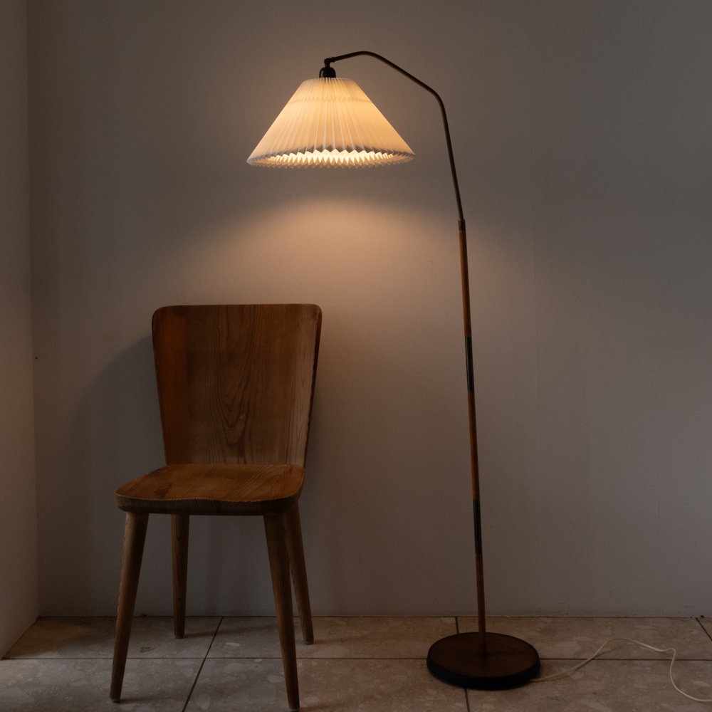 デンマーク製 フロアランプ 北欧家具talo tool&tool