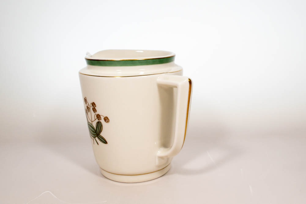 ROYAL COPENHAGEN Quaking Grass Thorkild Olsson ミルク