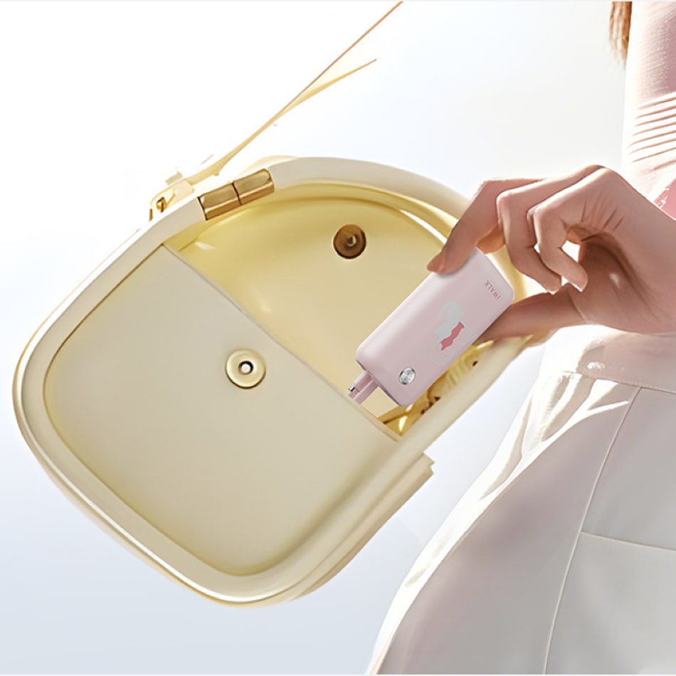 iWALK モバイルバッテリー タイプc 超小型 軽量 【2025年新登場・10000mah 大容量・PD 22.5W急速充電】USB-C ケーブル一体型 ストラップとして使える 携帯充電器 モバイル充電器 大容量 コンパクト 2台同時充電 iPhone 17 /16 /1