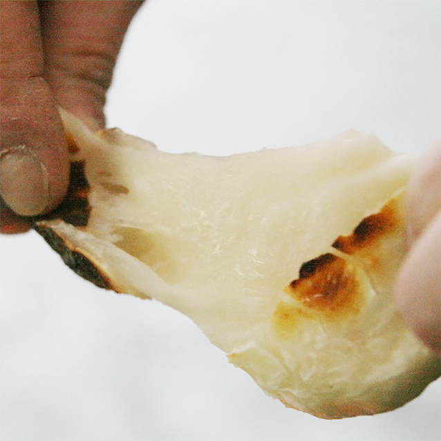 �����̺�����100����ѡ���ޤ�����30~33�ġ�1kg��1,000g�õϤĤ��Υ����ȥΥӡø��Τ���ơå�����祦�����