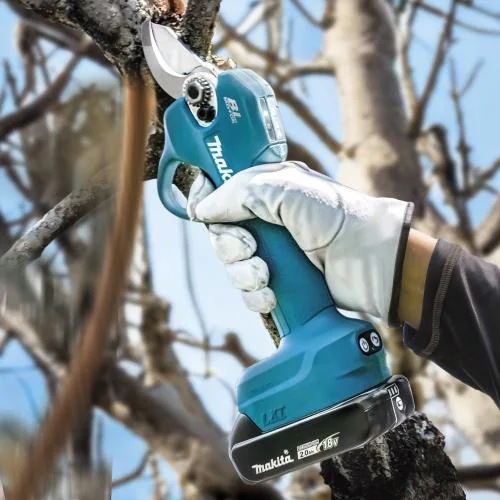 マキタ UP181DZ 充電式せん定ハサミ 18V対応 （本体のみ：バッテリ