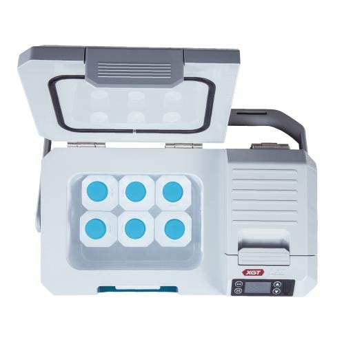 マキタ　充電式保冷温庫　 CW003G 7L マキタ 充電式保冷温庫 CW003GZ 本体のみ [青] 価格比較 - 価格.com