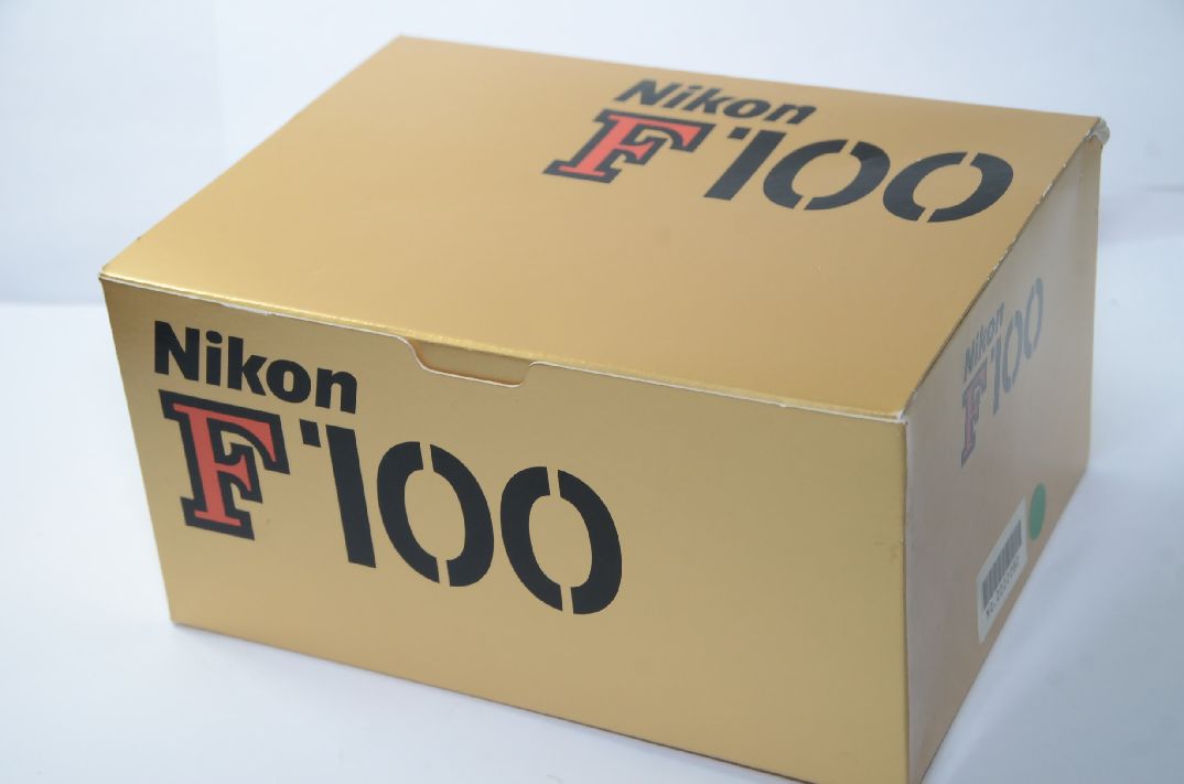 Nikon ニコン フィルムカメラ F100 元箱あり 中古】Nikon ニコン F100 + AF NIKKOR 50mm f/1.4 D | 中古