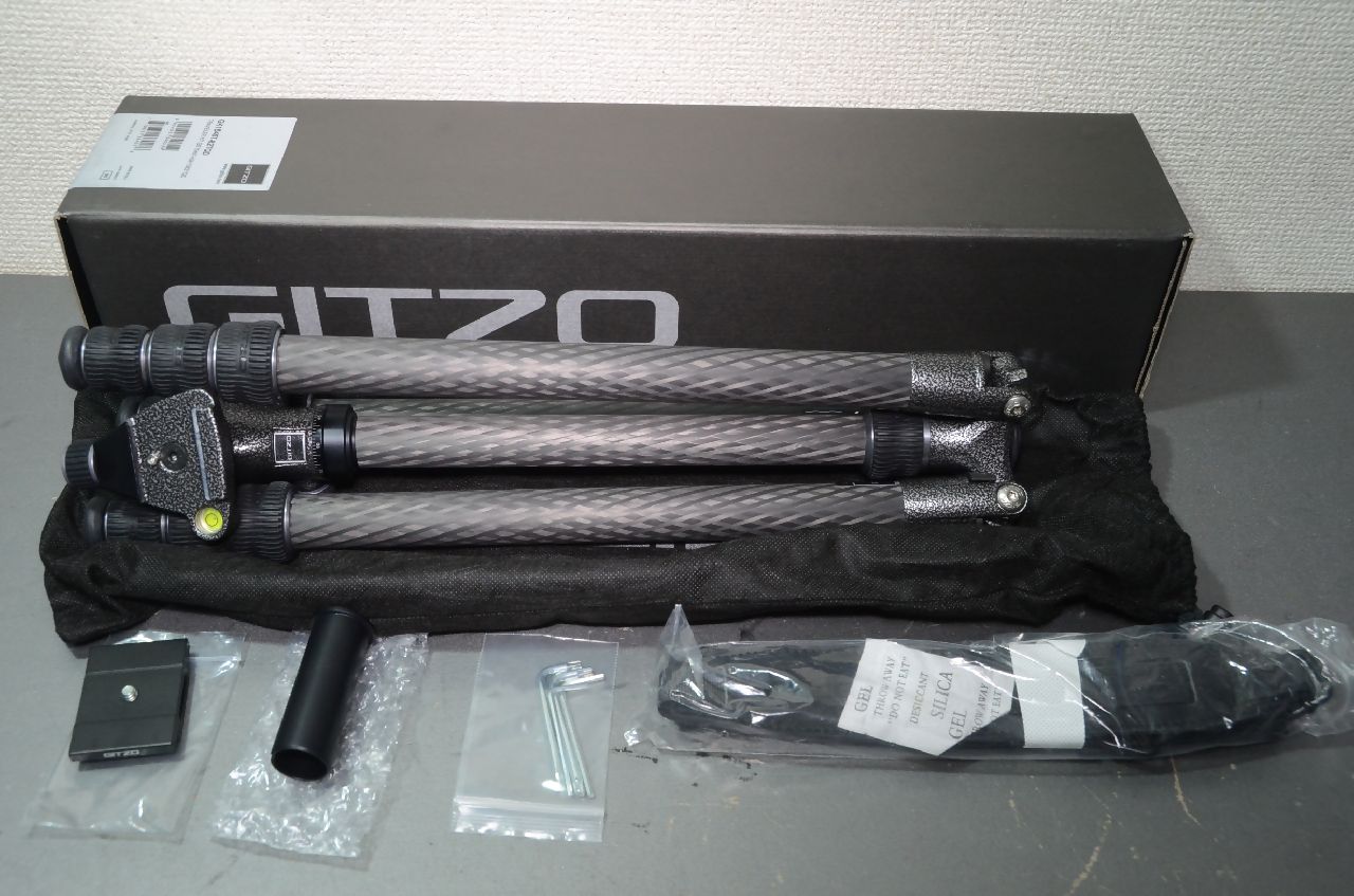 GITZO GK1545T -82TQD 雲台付 高級 カーボンファイバー トラベラー三脚  