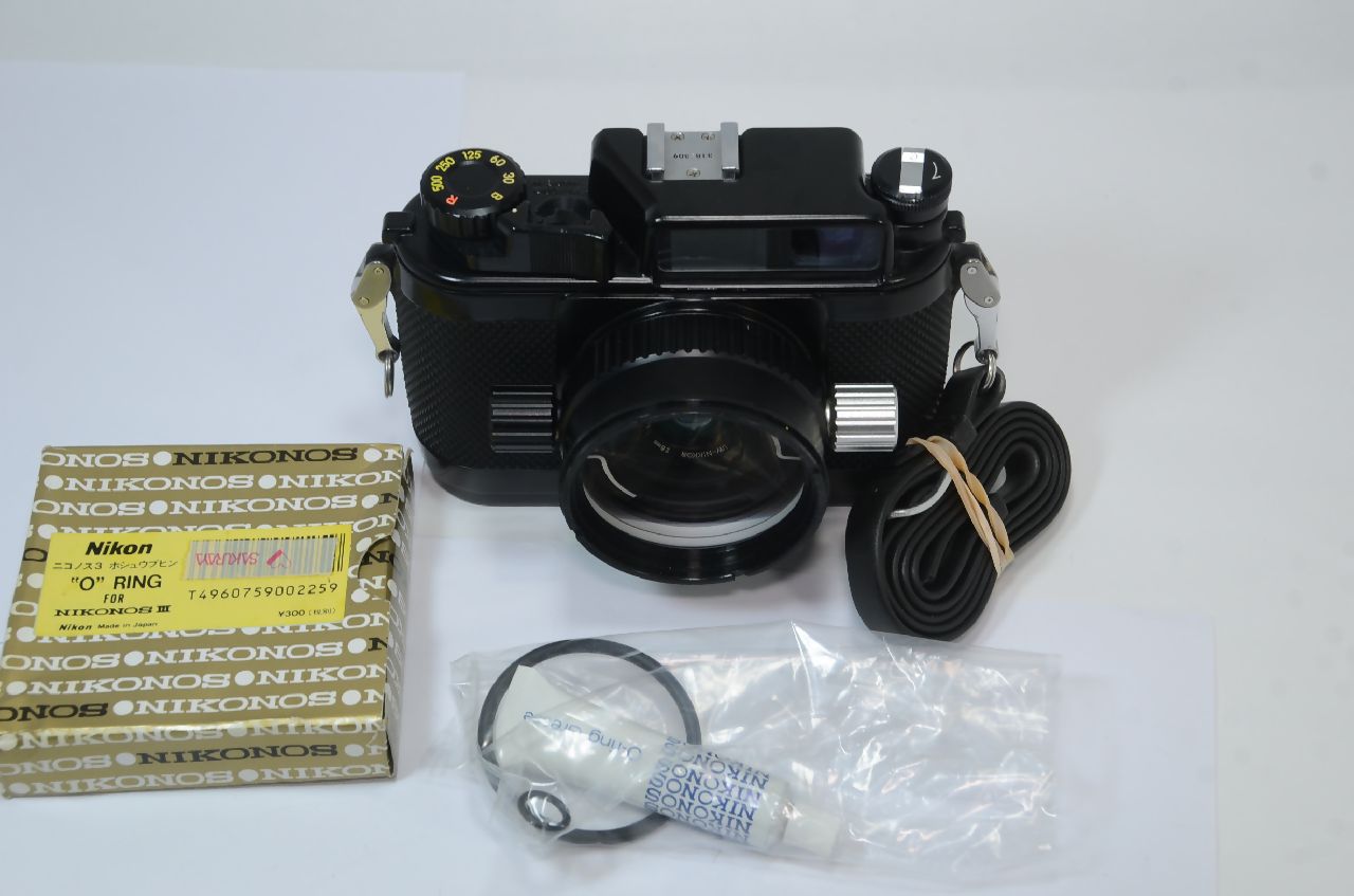 Nikonos-III フィルムカメラ 水中カメラニコノス 水中カメラNIKONOS-Ⅲ 【公式通販】