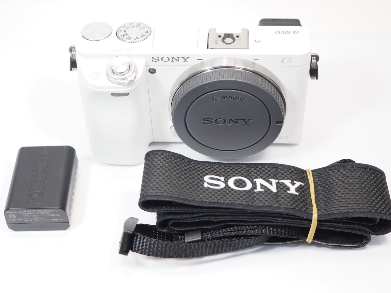 SONY α6000 ボディー ホワイト ILCE-6000 ソニー [管SO8536